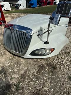 2007 International Hood