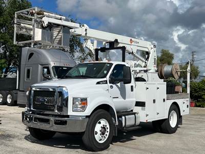 2023 Ford F750 Posi-Plus 800-40 Boom / Bucket Truck - Ford F-750