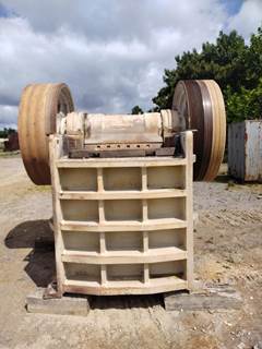 2001 Cedarapids 3042 Jaw Crusher