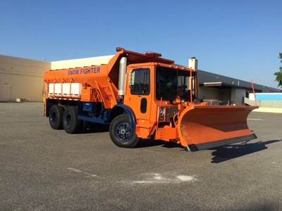2001 Mack MR688S Plow / Spreader Truck - Spreader
