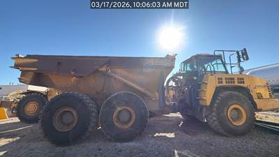 Komatsu HM400-3 Articulated Truck