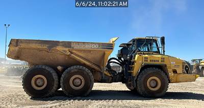 Komatsu HM400-5 Articulated Truck