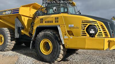 Komatsu HM400-5 Articulated Truck