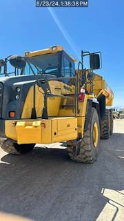 Komatsu HM400-5 Articulated Truck