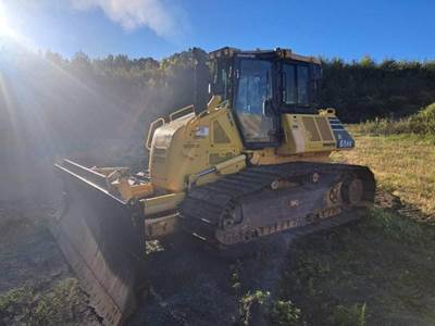 Komatsu D61PX-24 Dozer