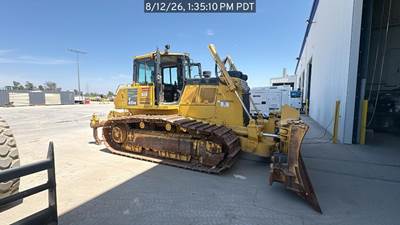Komatsu D65PX-18 Dozer