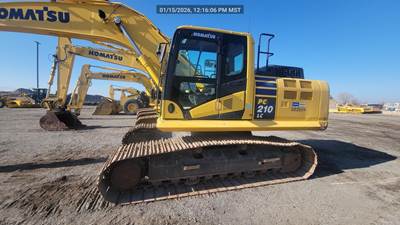 Komatsu PC210LC-11 Excavator