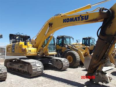 Komatsu PC390 LC-11 Excavator