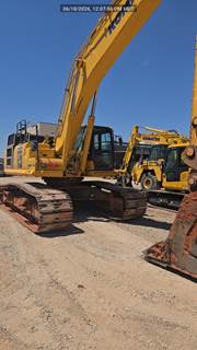 Komatsu PC490LC-11 Excavator