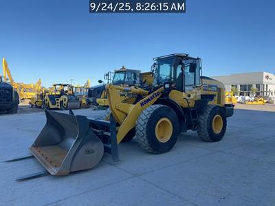 Komatsu WA270-8 Wheel Loader