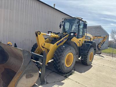 Komatsu WA270-8 Wheel Loader