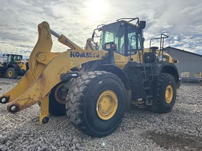 Komatsu WA500-8 Wheel Loader