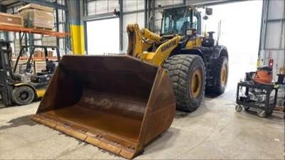 Komatsu WA500-8 Wheel Loader