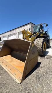 Komatsu WA500-8 Wheel Loader