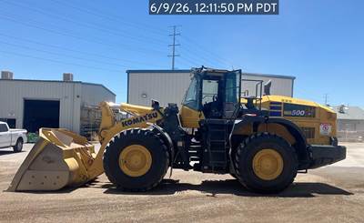 Komatsu WA500-8 Wheel Loader
