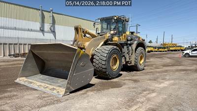 Komatsu WA500-8 Wheel Loader