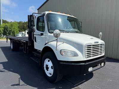 2017 Freightliner M2 106 Flatbed Truck - Morgan Flatbed / Platform Body