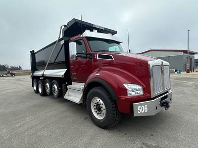 2023 Kenworth T880 Dump Truck