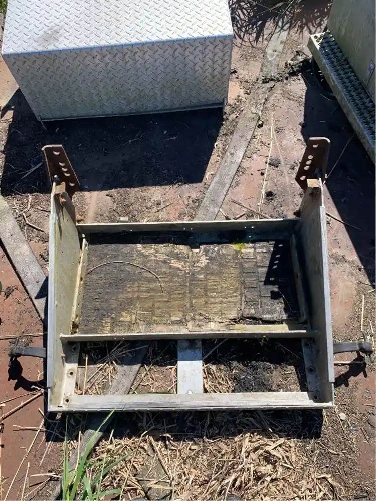 International Battery Box For Sale Bradford, ON, Canada 21116128