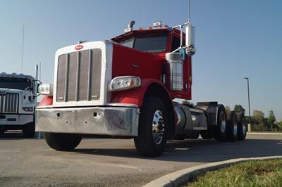 Peterbilt 388 Day Cab Truck - Paccar 485HP