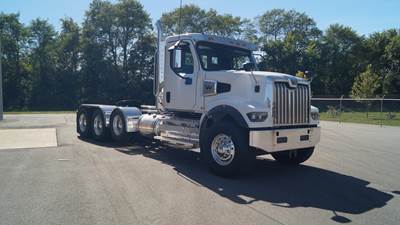 Western Star 49X Tri Axle Day Cab Truck - Detroit 600HP