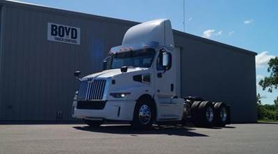 Western Star 57X Day Cab Truck - Detroit 505HP, 12 Speed Dt12 Amt