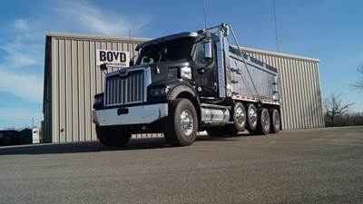 Western Star 47X Quad Axle Dump Truck - Detroit 525HP, 6 Speed Allison Rds Automatic