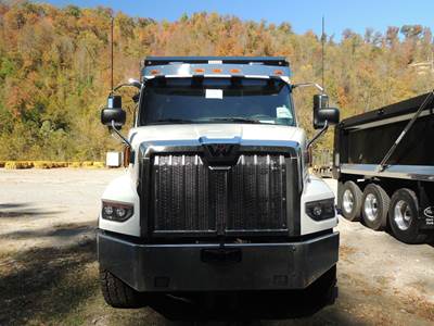 Western Star 47X Dump Truck - 525HP