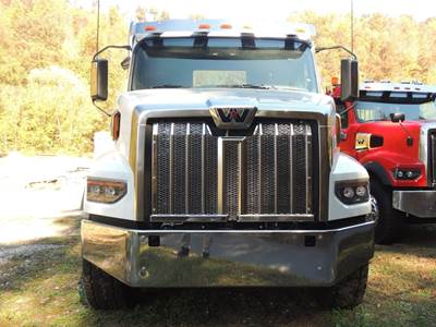 Western Star 47X Dump Truck