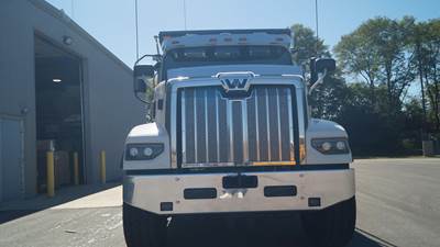 Western Star 49X Dump Truck - 560HP