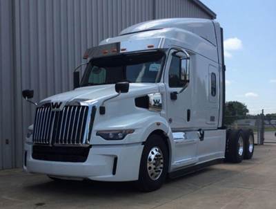 Western Star 57X Sleeper Semi Truck - Mid Roof Sleeper, Detroit 505HP