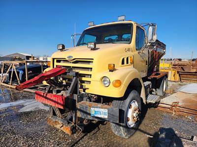 2000 Sterling L7501 Dump Truck - Blade / Salt Spreader