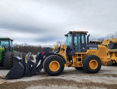 2009 John Deere 544J Wheel Loader - Bucket