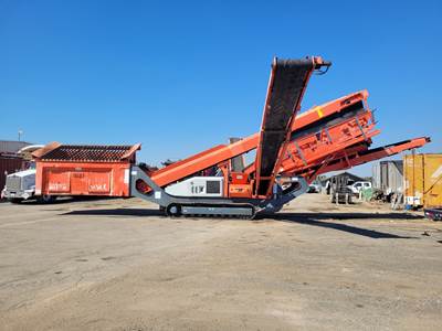 2013 Extec S-5 Screening Plant