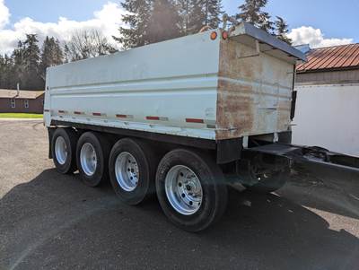 1993 PIONEER TRUCKWELD 4 axle End Dump Pup Trailer
