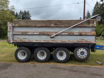 2006 SturdyWeld 17 Ft 6 In Quad/A Pup Pup Trailer