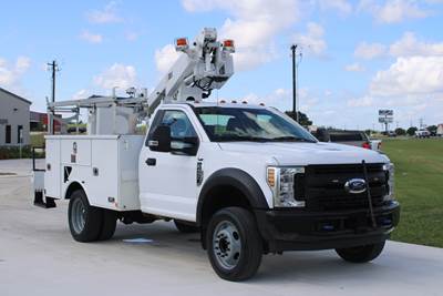 2019 Ford F-450 / Altec AT200A - Bucket Truck