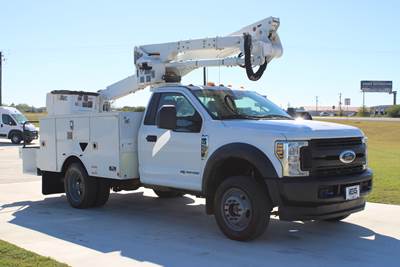 2019 Ford F-550 4x4 / Altec AT40G - Bucket Truck