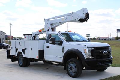 2019 Ford F-550 4x4 / Palfinger ETC 40-IH - Bucket Truck