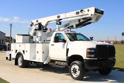 2020 International CV515 4x4 / Versalift VST-52I - Bucket Truck