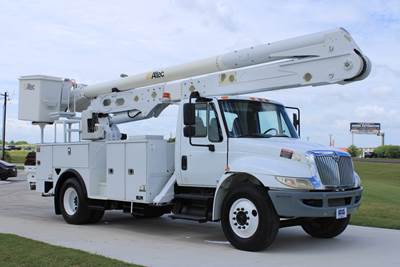 2018 International 4300 Boom / Bucket Truck - Altec AA55 MH Aerial Lift