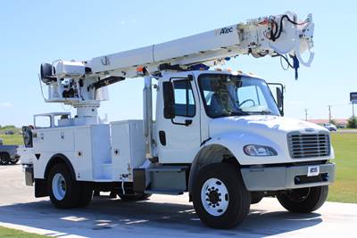 2020 Freightliner M2 4x4 / Altec DC47-TR - Digger Derrick