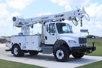 2017 Freightliner M2 4x4 / Terex Commander 4047 - Digger Derrick