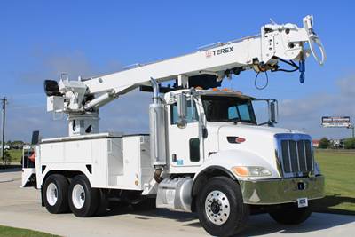 2007 Peterbilt 335 / Terex Commander 6060