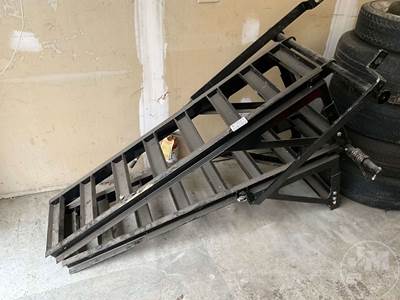 2 Ramps, Heavy Duty Ramps With Springs And Bar