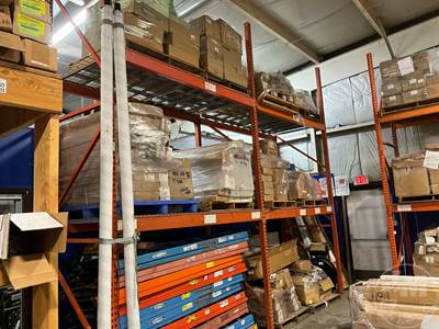 2 Sections Of Pallet Racking ******No Content ******Racking Only***** 2 Orange