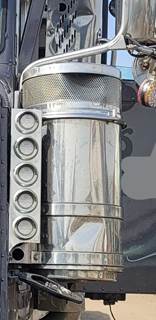 Peterbilt 367 Left Air Cleaner / Air Filter Housing