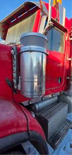 Peterbilt 367 Air Cleaner / Air Filter Housing