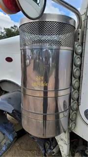 Peterbilt 389 Air Cleaner / Air Filter Housing