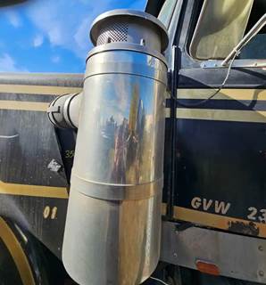 Western Star 4900 Air Cleaner / Air Filter Housing